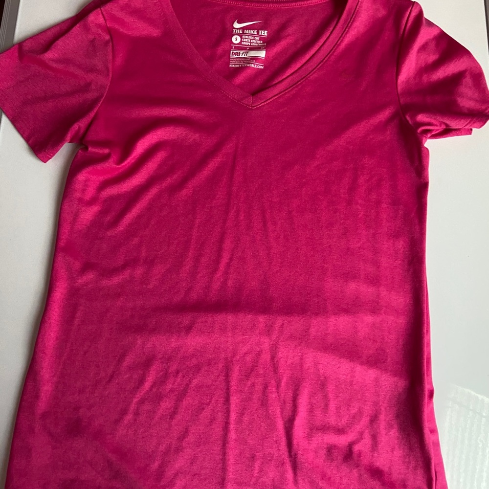 Nike dry fit pink shirt size small